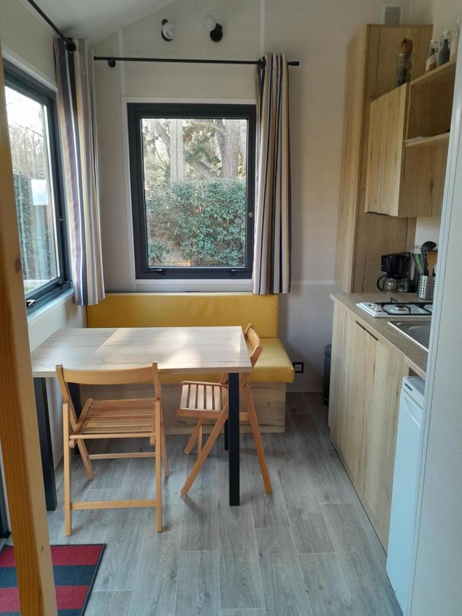 Maison Tiny House 2 Chambres Soulac A 500M Plage Екстериор снимка